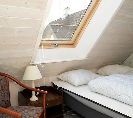 Four-bedroom Holiday In 1