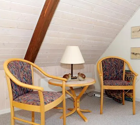 Four-bedroom Holiday In 1 Vakantiehuis *